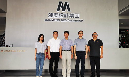 福建工程学院党委副书记詹松青莅临龙8国际电子平台调研指导